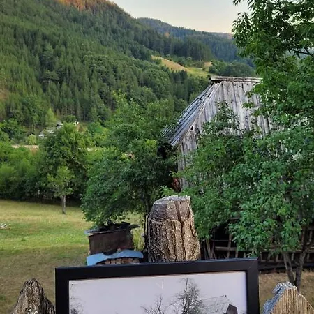 Panorama アパート モクラ・ゴラ